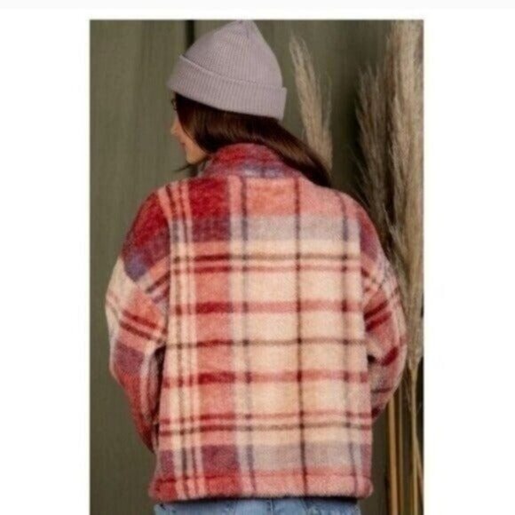 Womens Red & Pink Plaid Fuzzy Jacket/Shacket Soft Button-Up Coat Winterwear -NEW - Picture 3 of 4